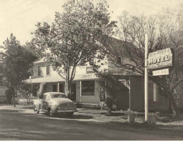 Lindo Hotel c1944